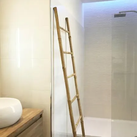 Apartment Magnifique - Plage Agosta